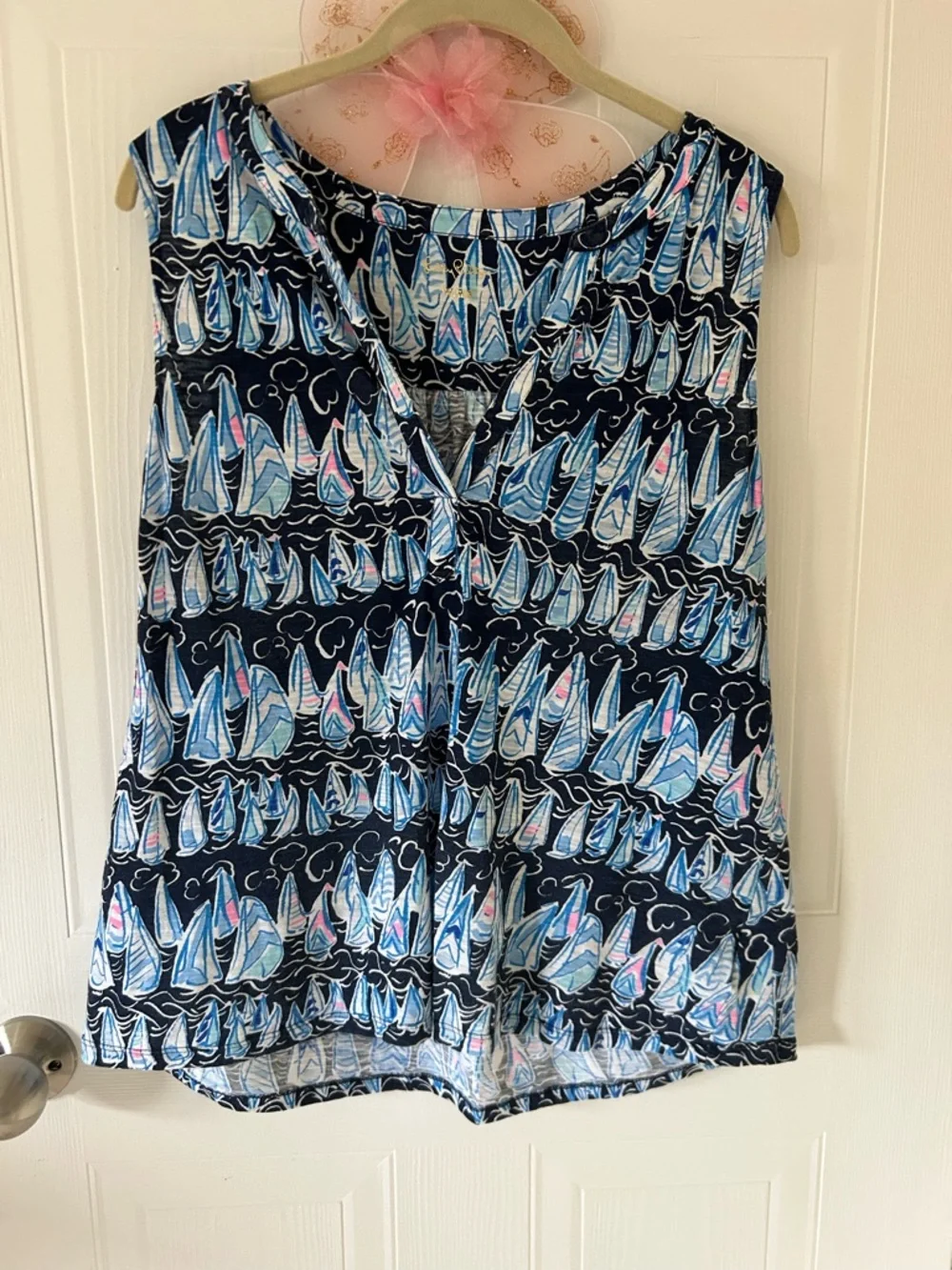 Lilly Pulitzer Navy Blue Sailboat Print Sleeveless Tank - Picture 1 of 4